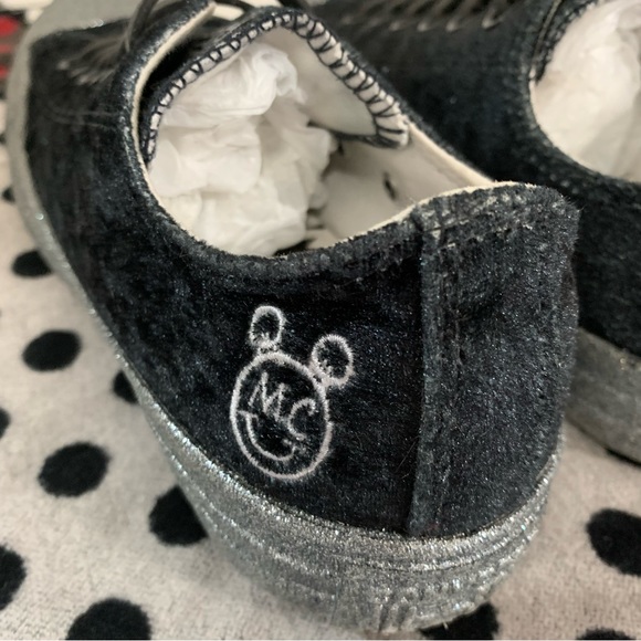 Converse x Miley Cyrus Chuck Taylor All Star Low Top Sneakers - Picture 6 of 12